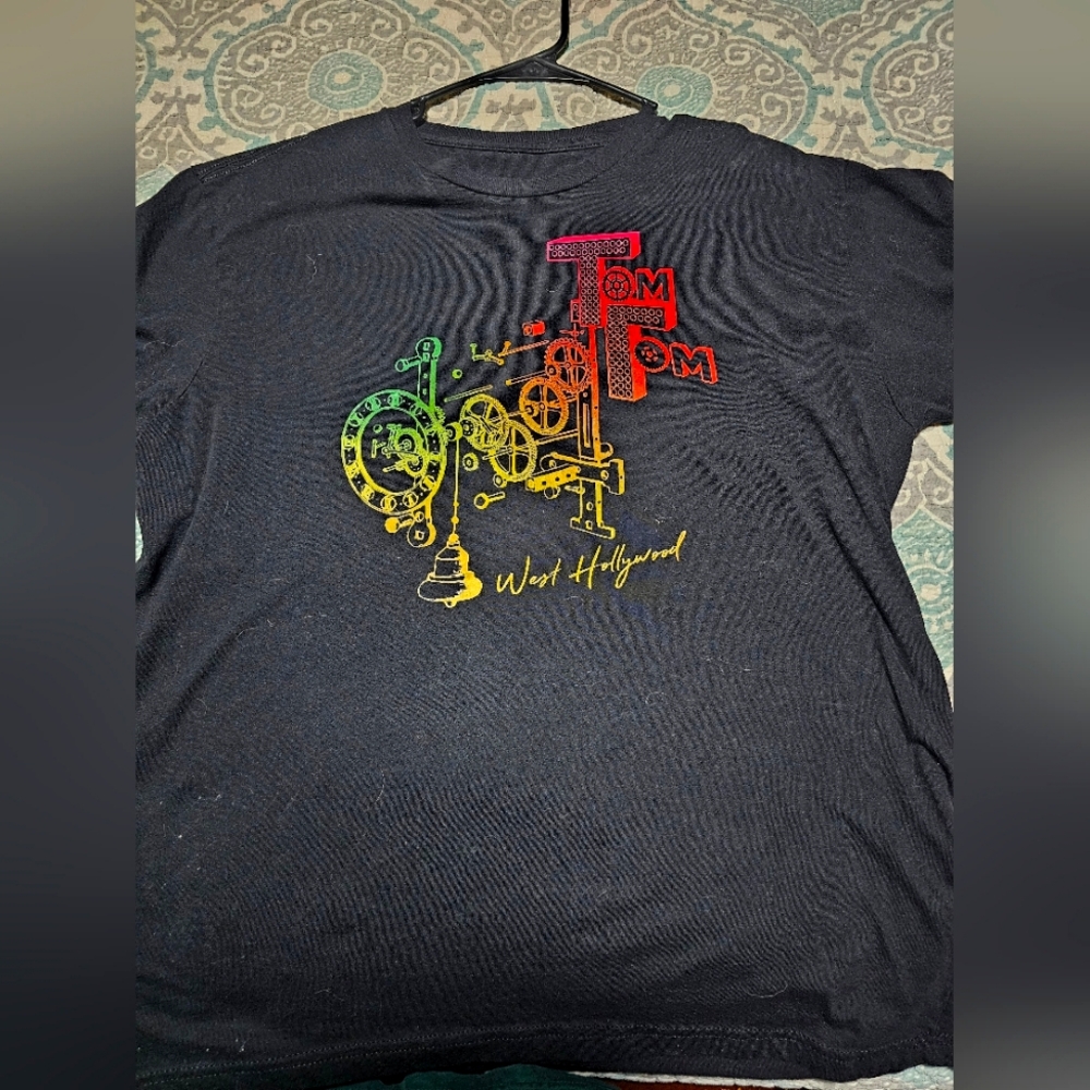 Tom Tom T-shirt Sz L